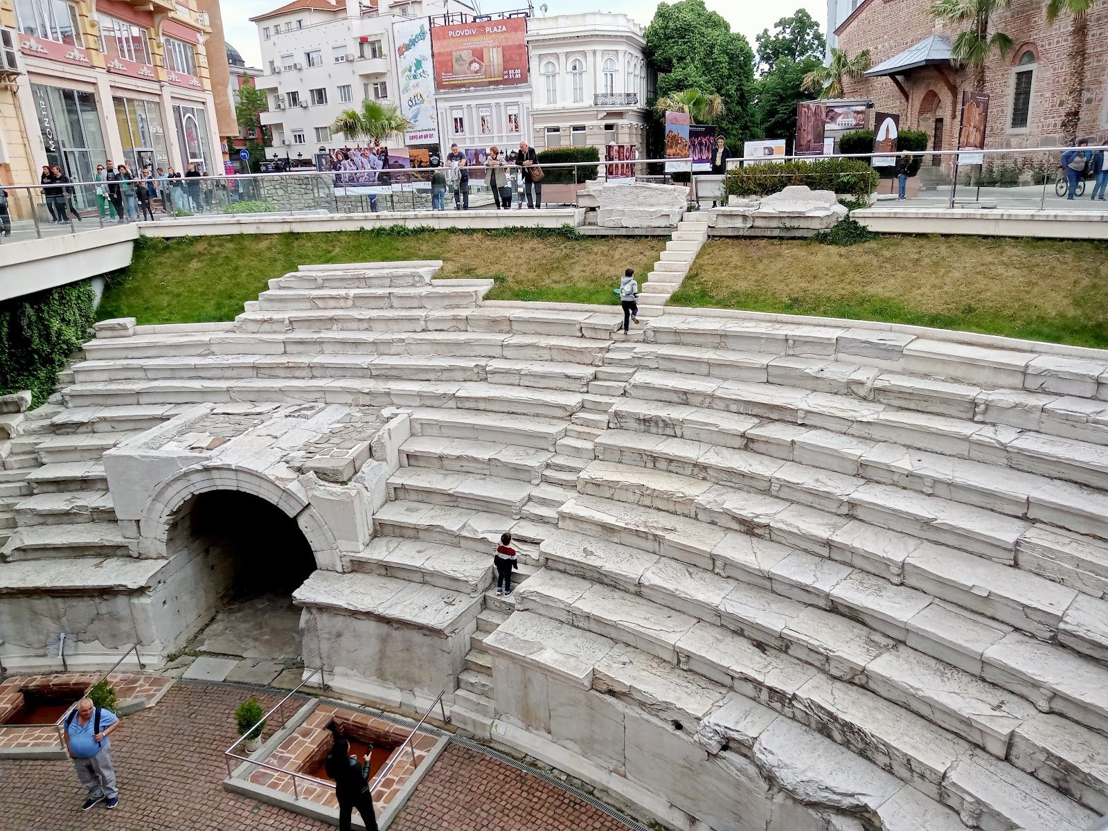 Roman Stadium – photo 1