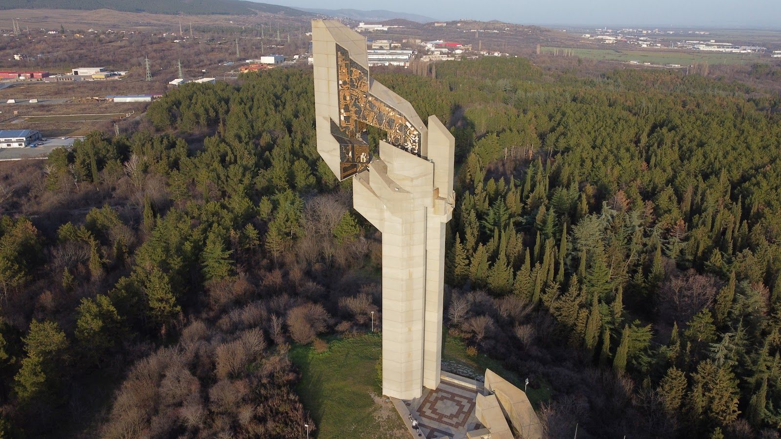 Мемориален комплекс "Самарско знаме" – снимка 3
