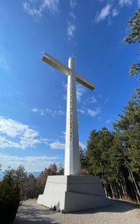 Enjoy a panoramic view of the city from ‘The Cross’