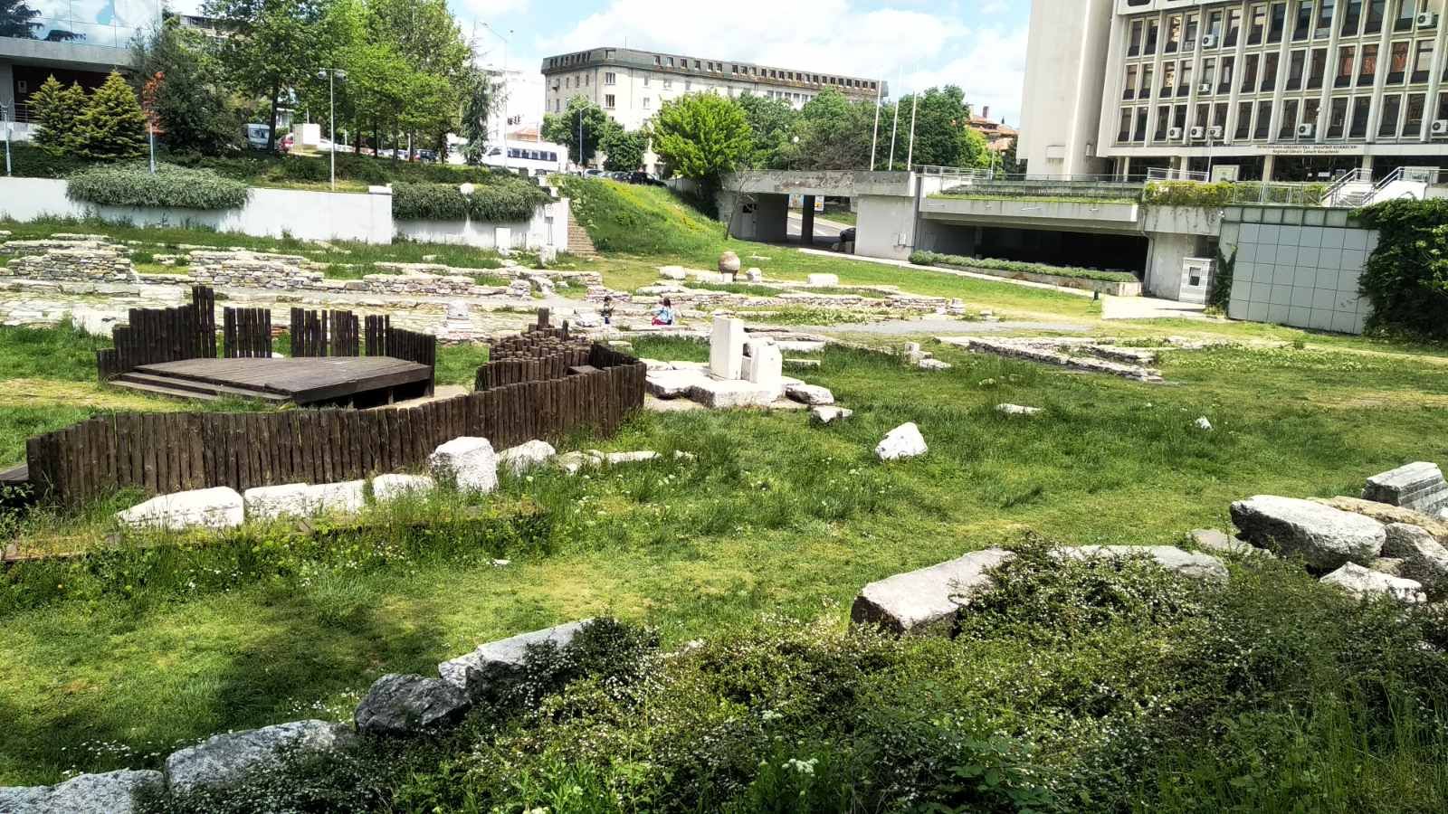 Roman Forum of Augusta Traiana – photo 4