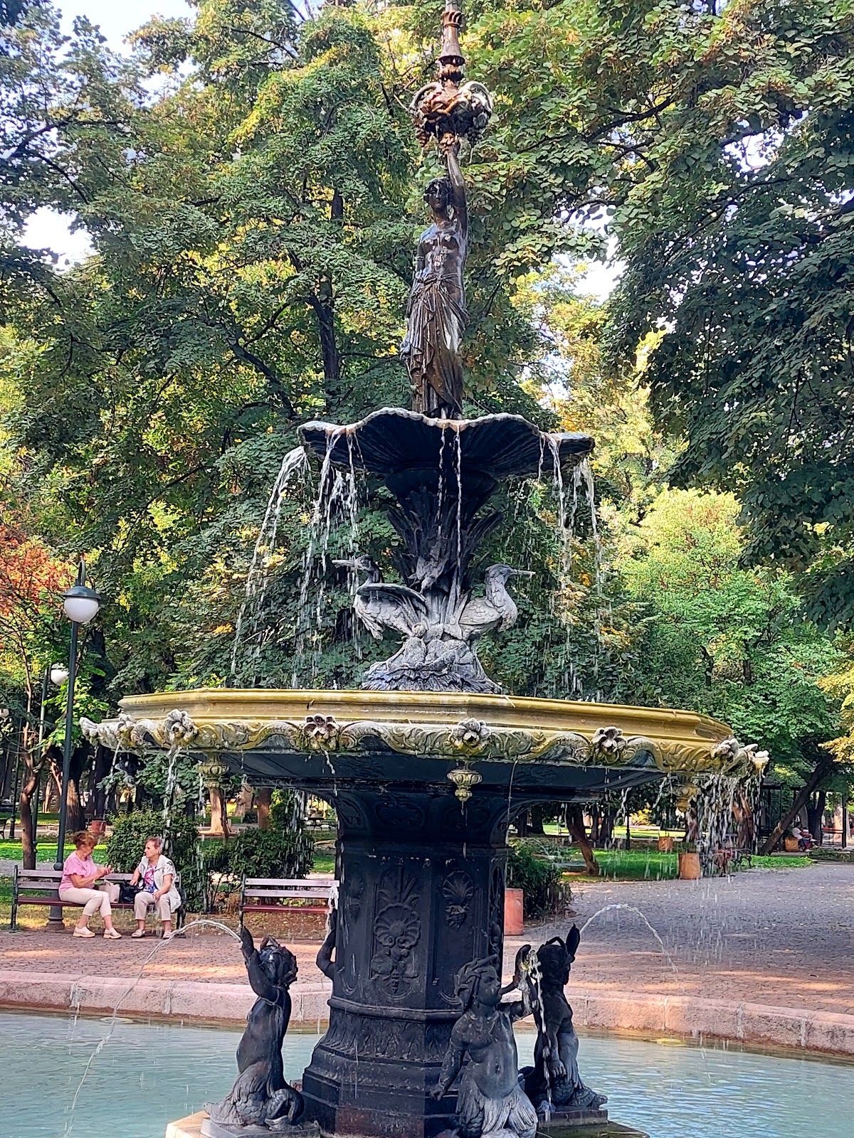 Demetra Fountain
