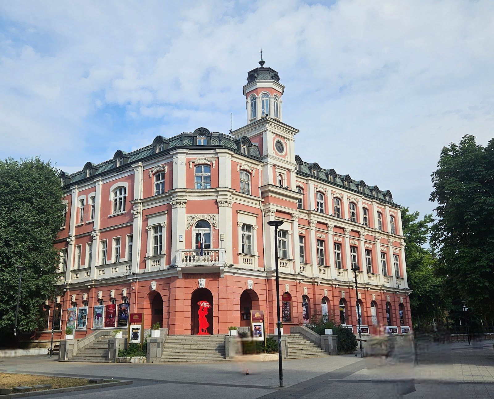 Ivan Radoev Drama Theatre – photo 2