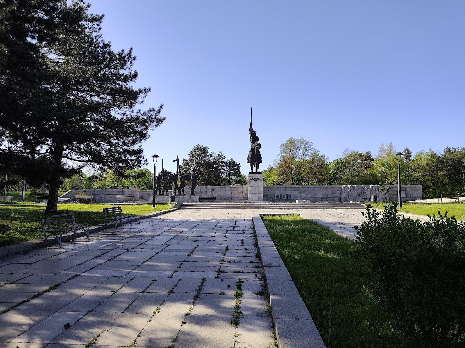 Monument of Khan Asparuh