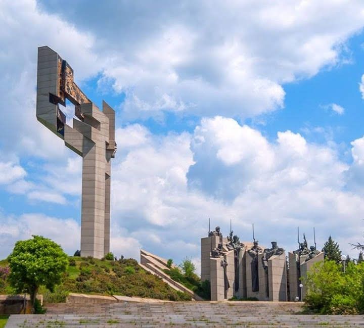 Мемориален комплекс "Самарско знаме" – снимка 2