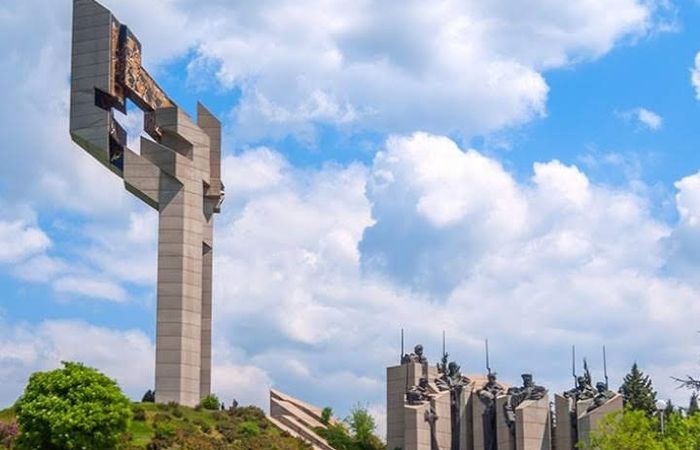 Мемориален комплекс "Самарско знаме" – снимка 2