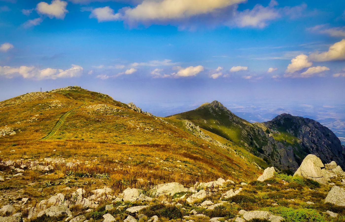 Mountain of Todorini Kukli – photo 1