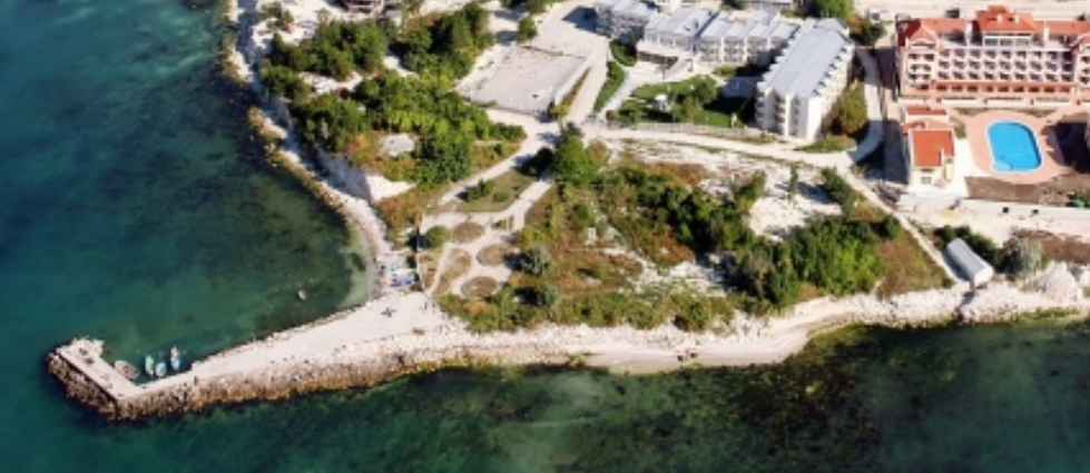 Karvuna Beach