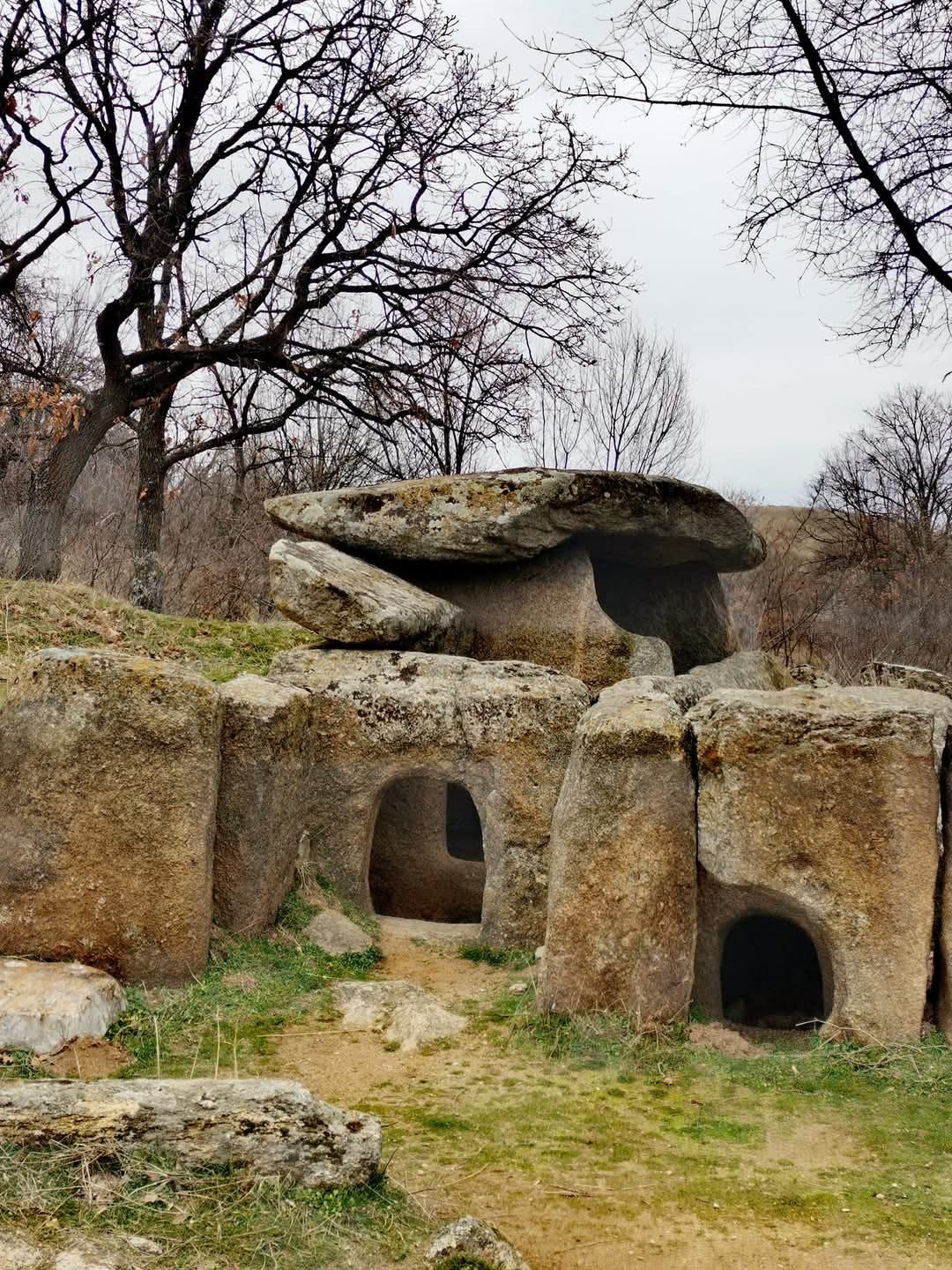 Dolmen in the Gaidarov Dolap area