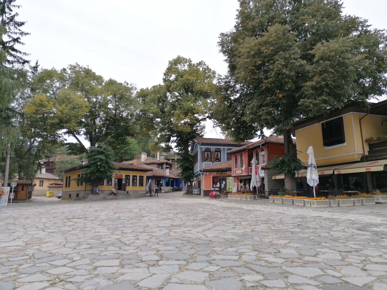 “20 April” Square