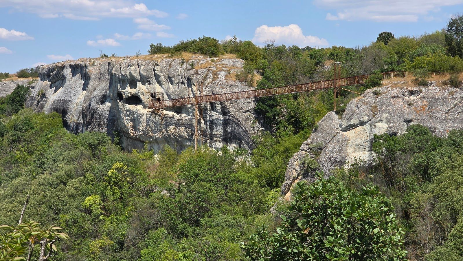 Rock Monastery "Shashkanite"
