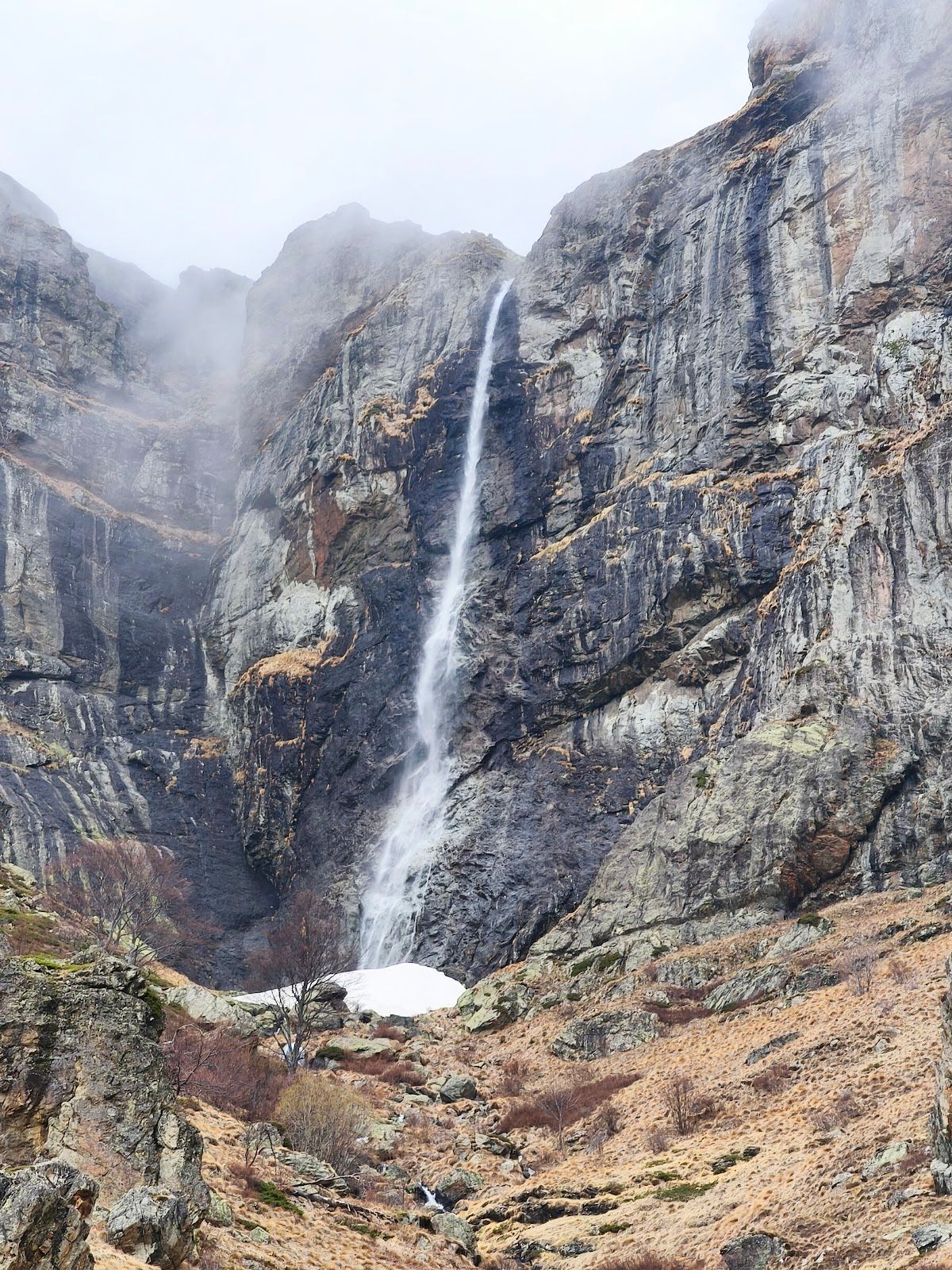 Vidimsko Praskalo waterfall