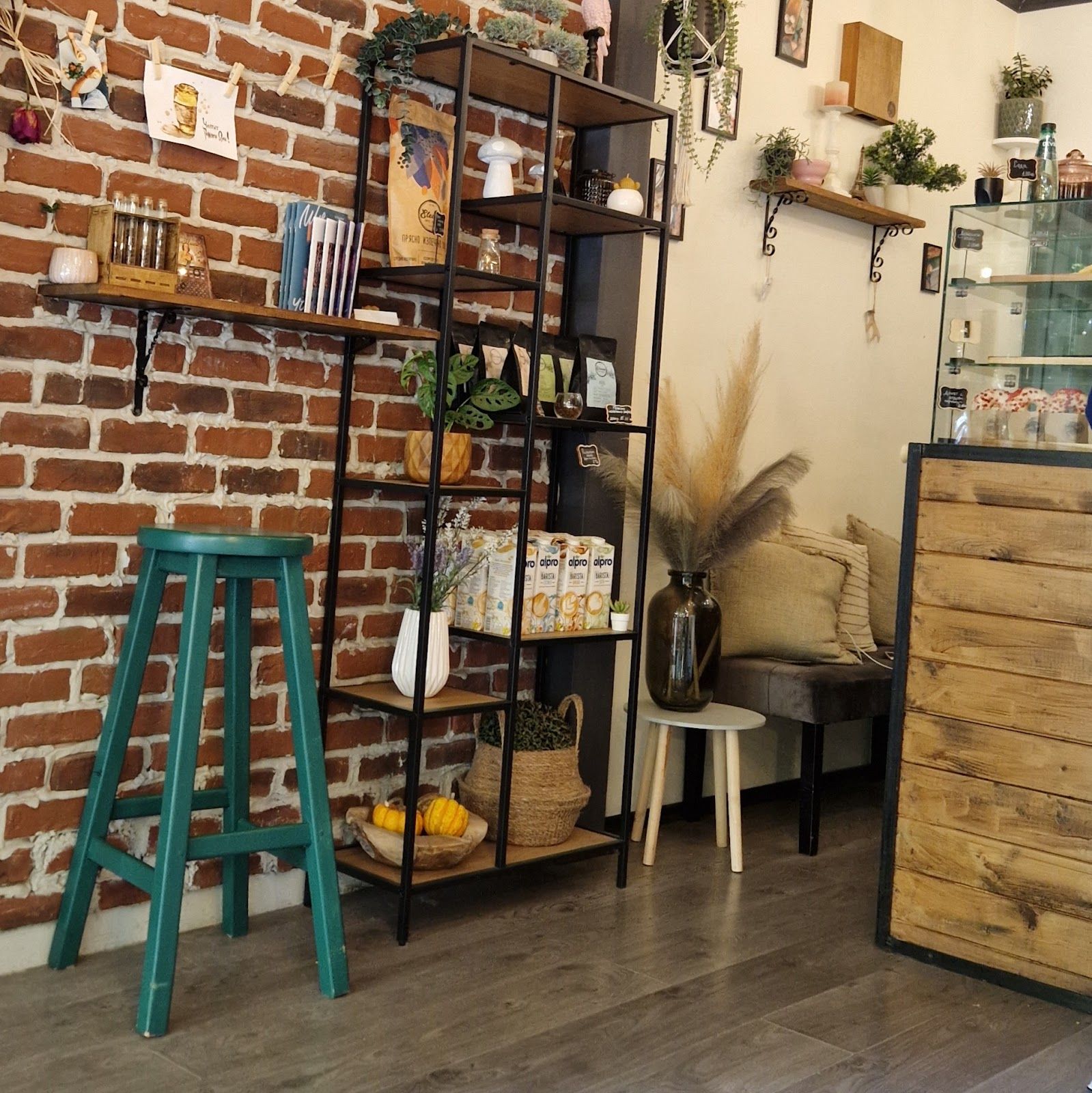 CAFEY – photo 1