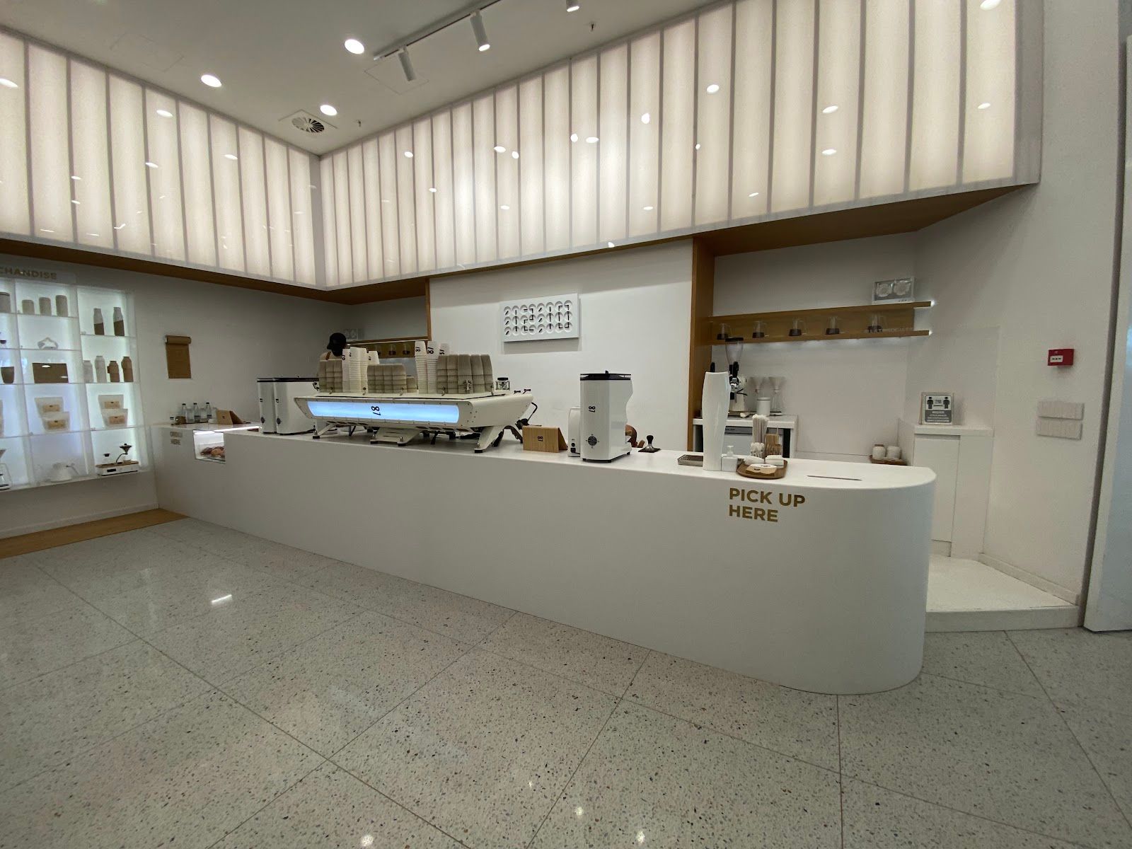 LATE Café & Roastery – photo 2
