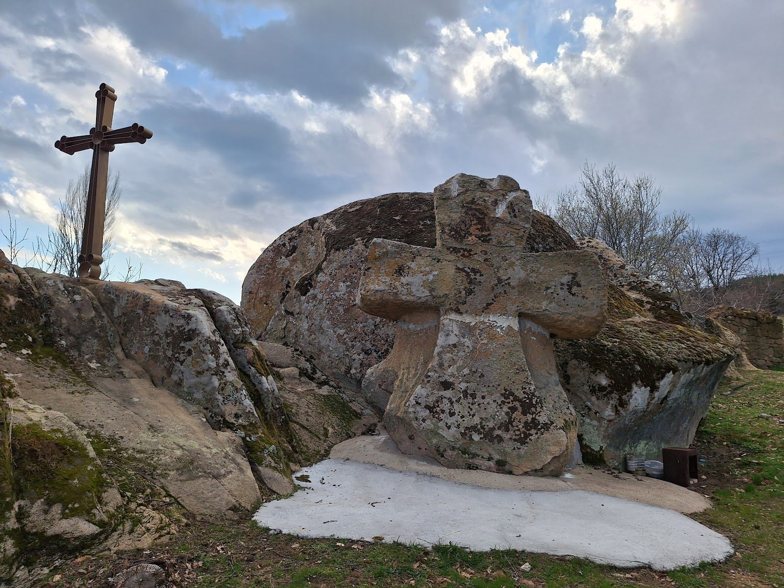 Krastati Kamen megalithic sanctuary 
