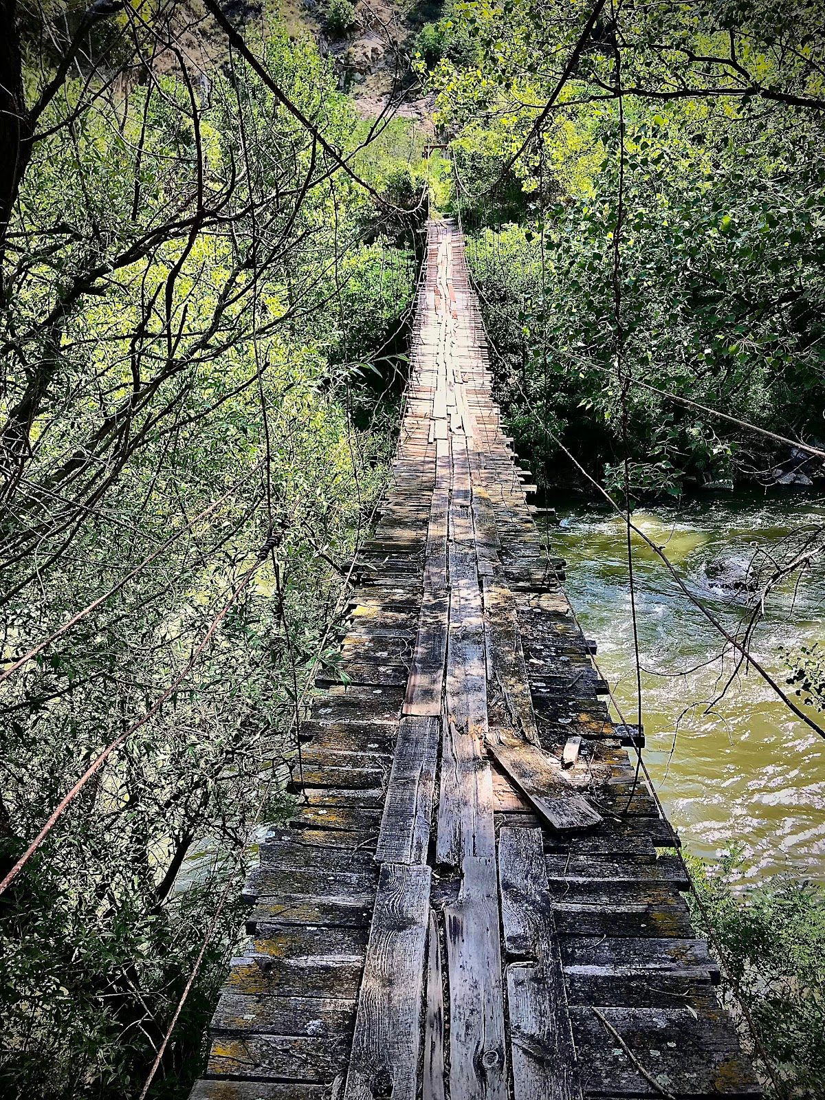 Suspension bridge in Kresna Gorge