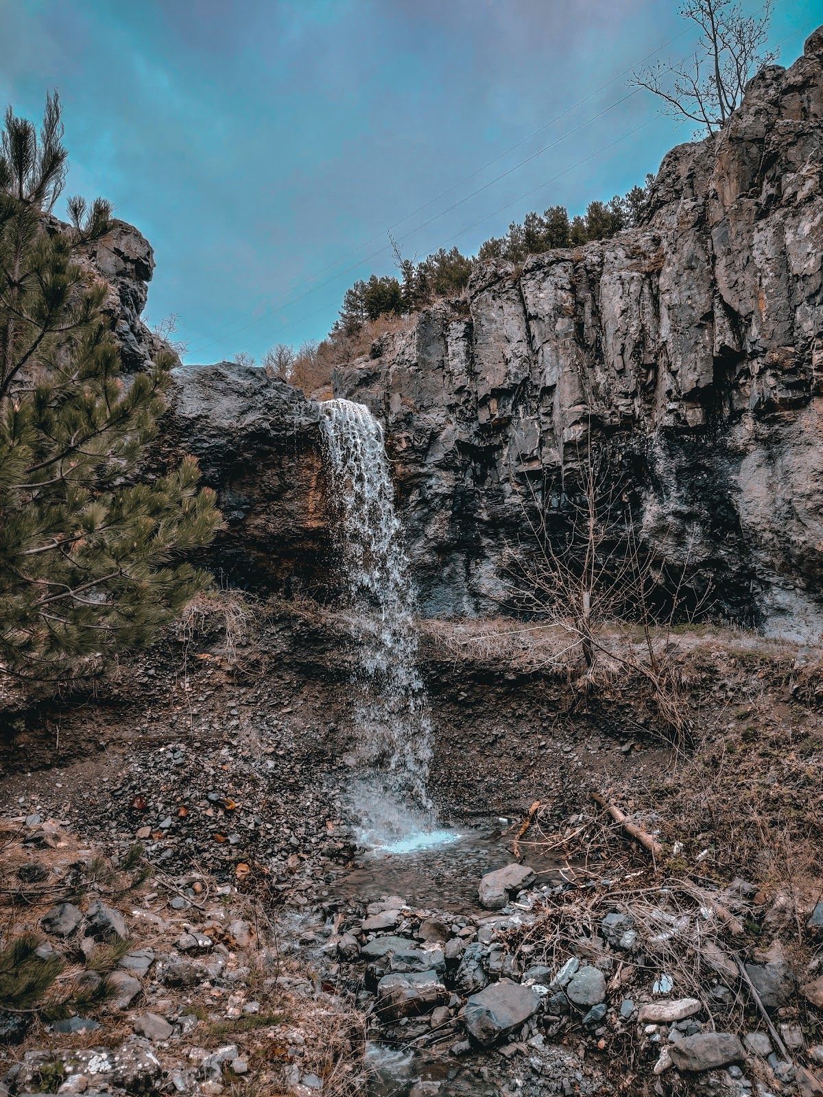 Shtolnyata Waterfall