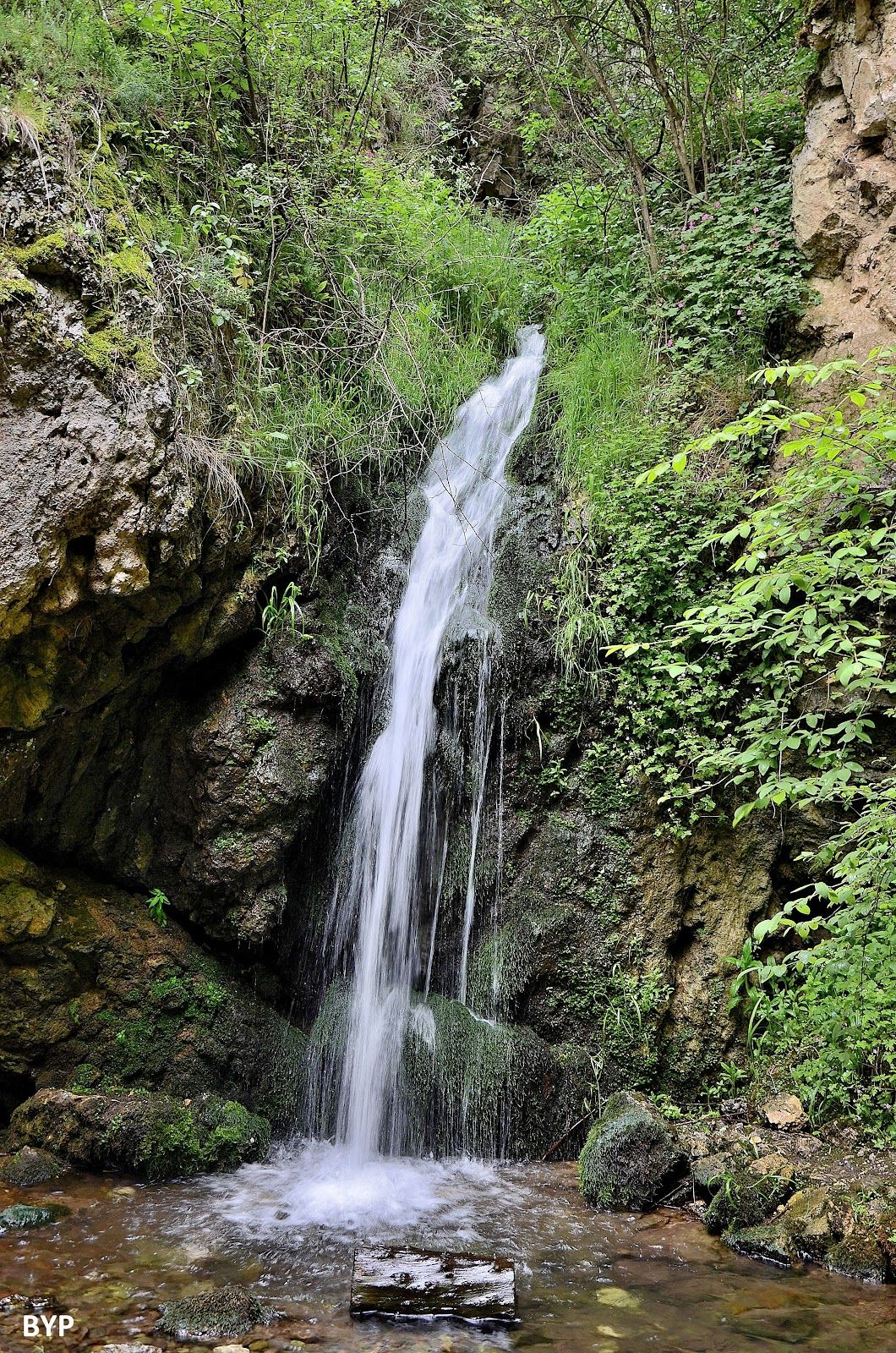 Vrabcha Waterfall