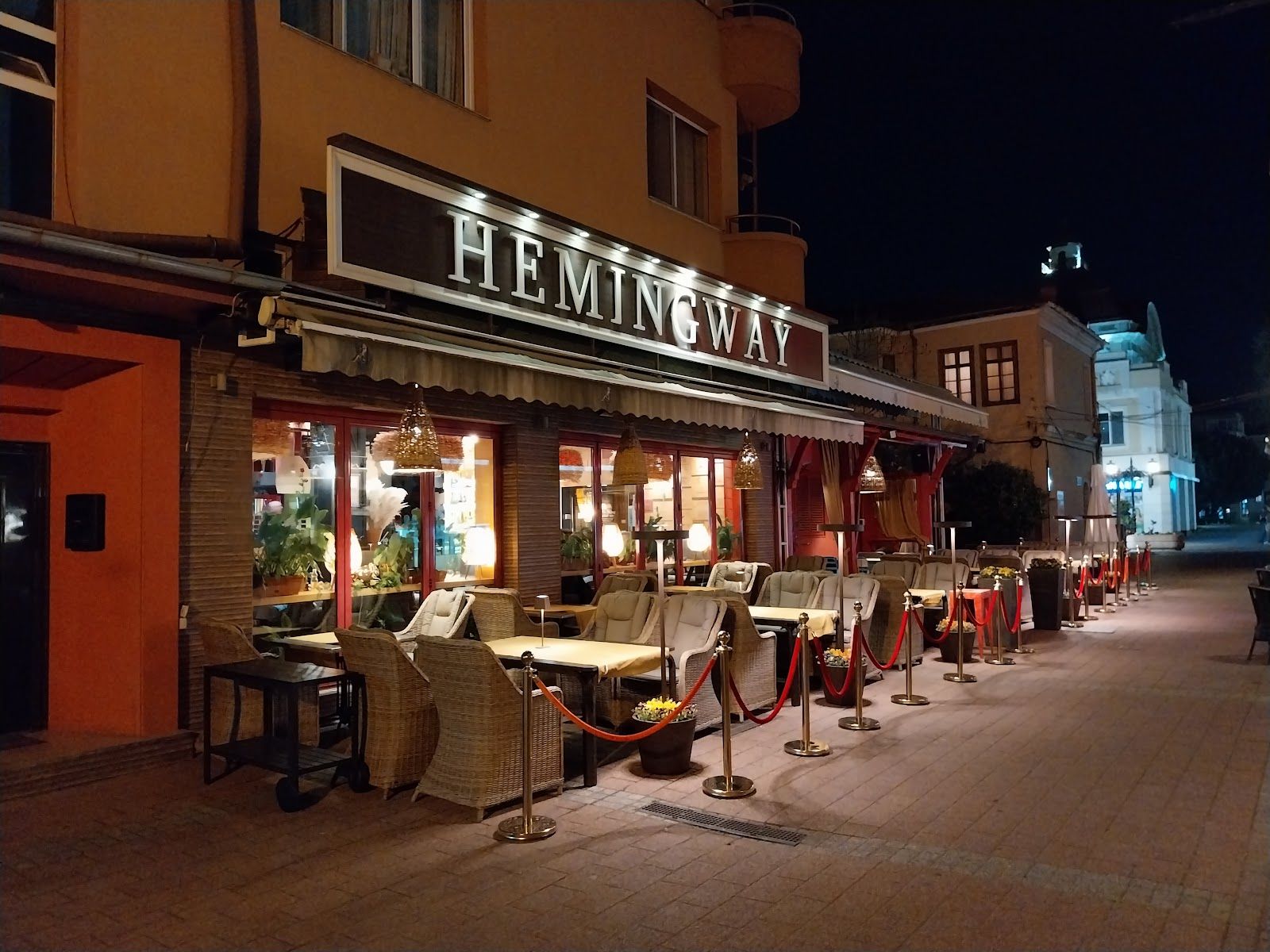 Hemingway Restaurant – photo 4