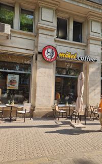 Mikel Café Dondukov