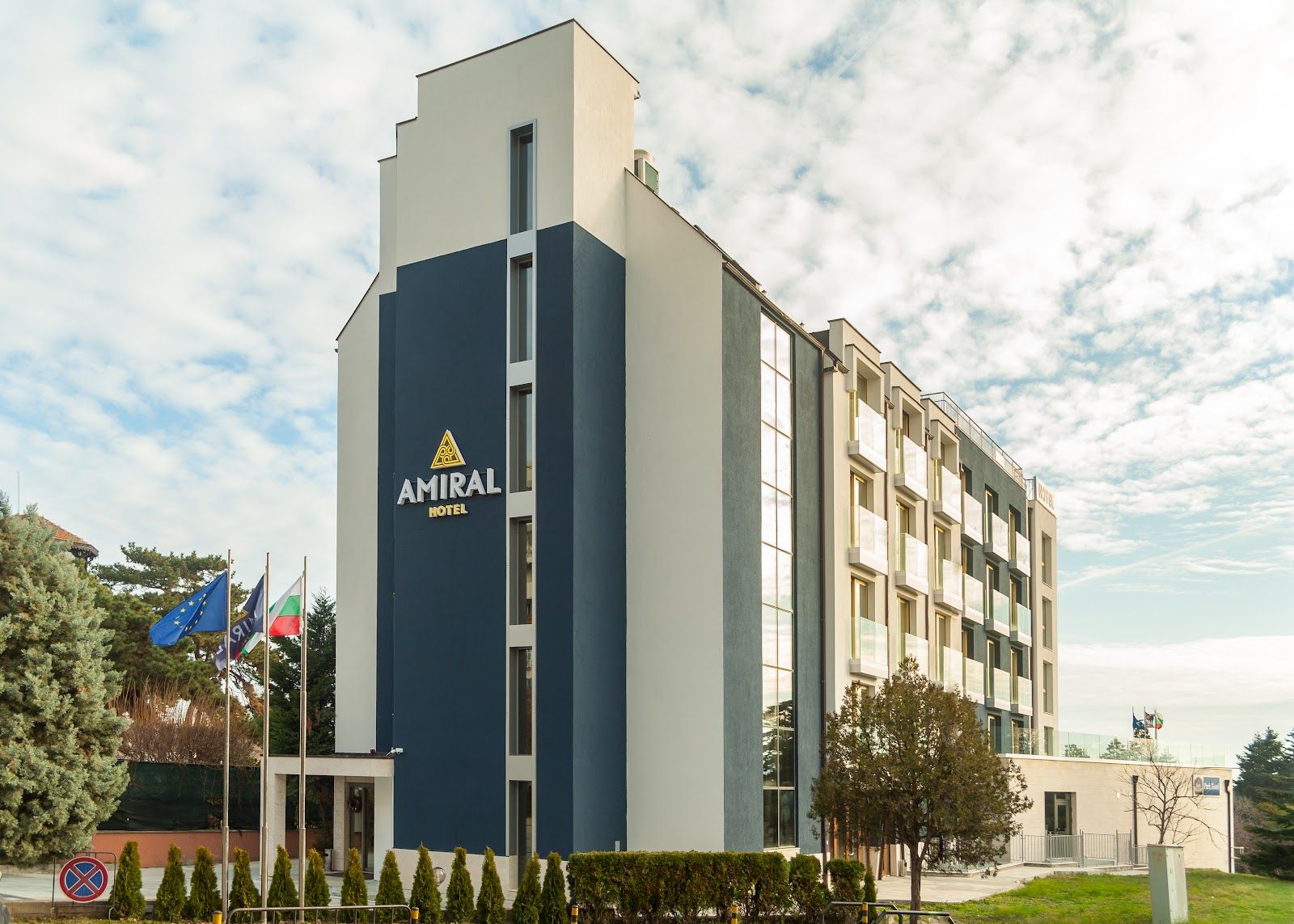 AMIRAL Hotel – photo 1
