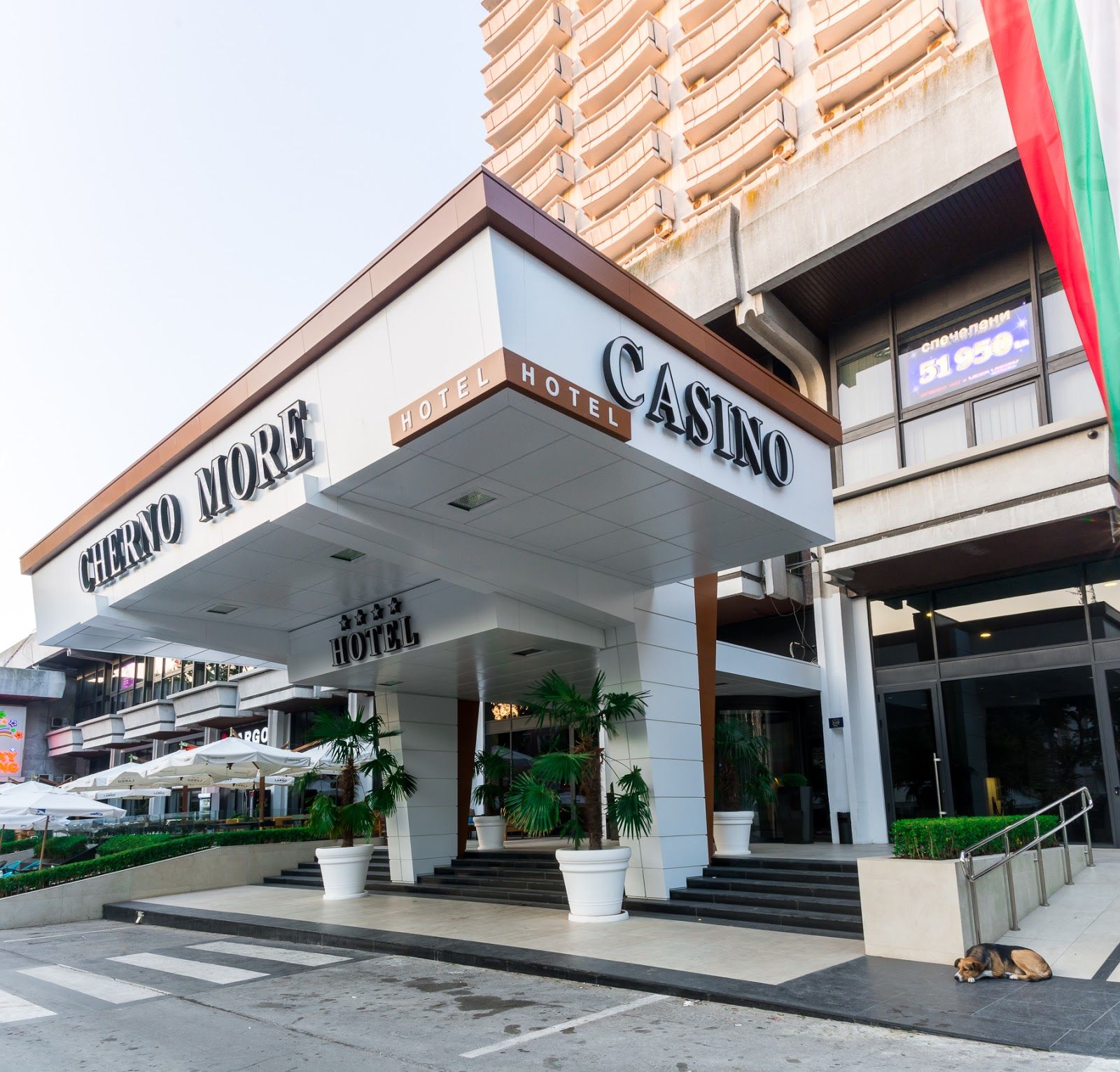 Hotel “Cherno More” – photo 3