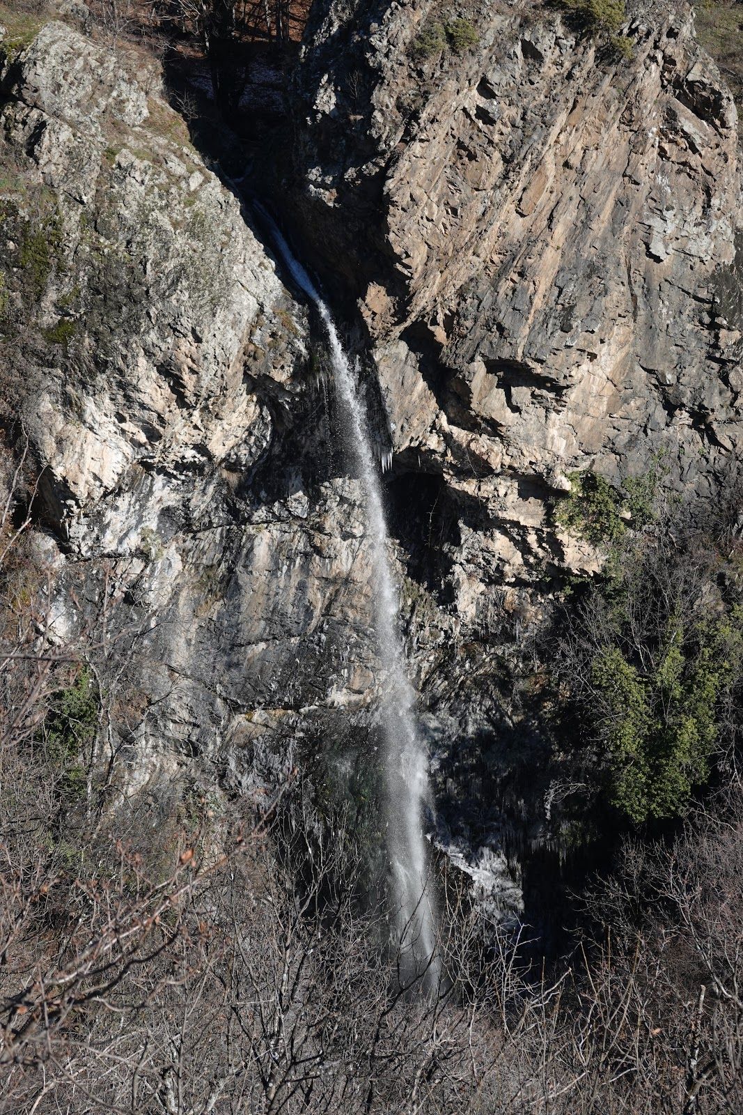 Tarnichensko Praskalo Waterfall