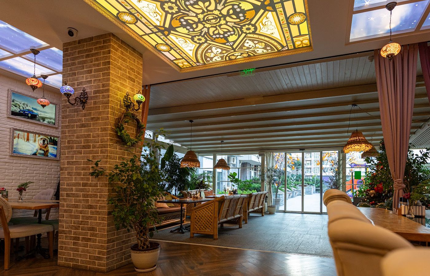 Secret Garden Restaurant – снимка 1
