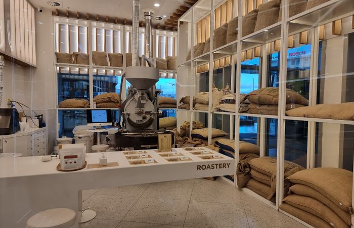 LATE Café & Roastery – photo 3