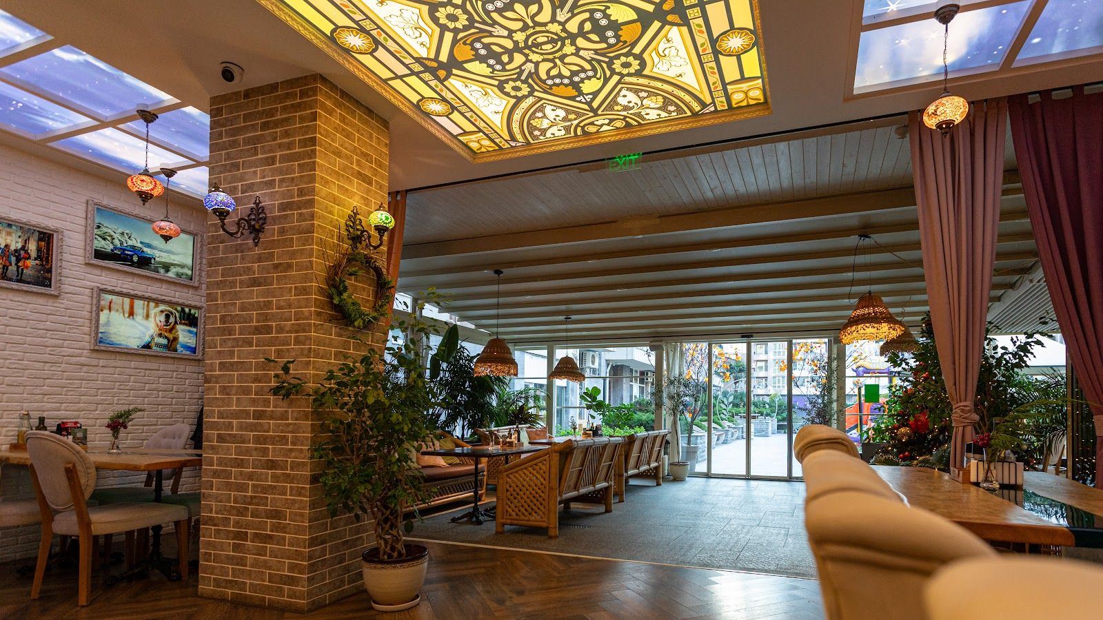 Secret Garden Restaurant