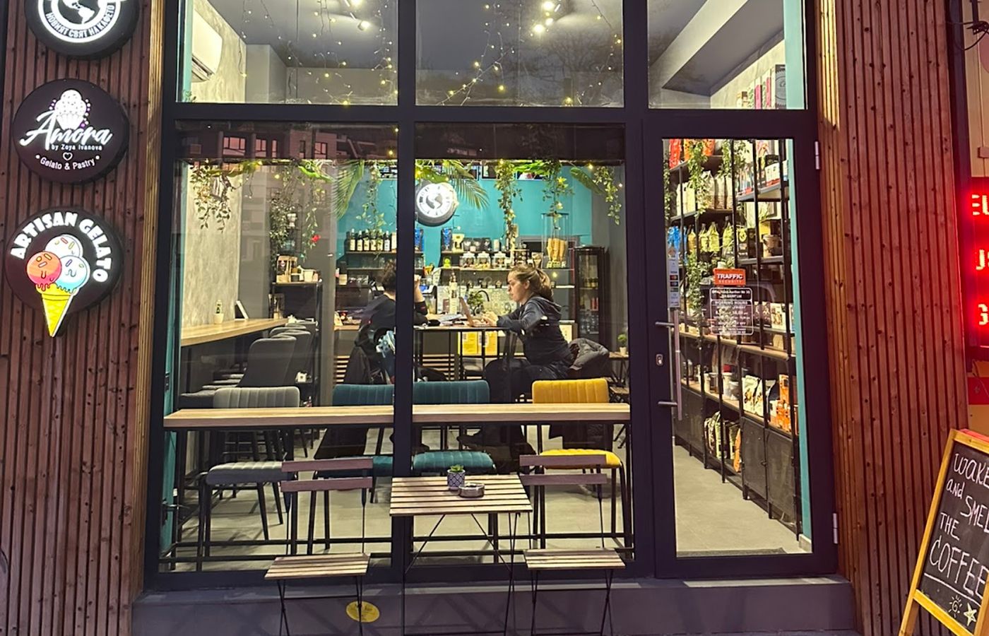 New Coffee World – photo 1