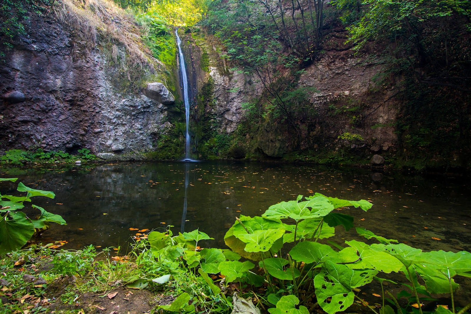 Lyastovichi Vir Waterfall