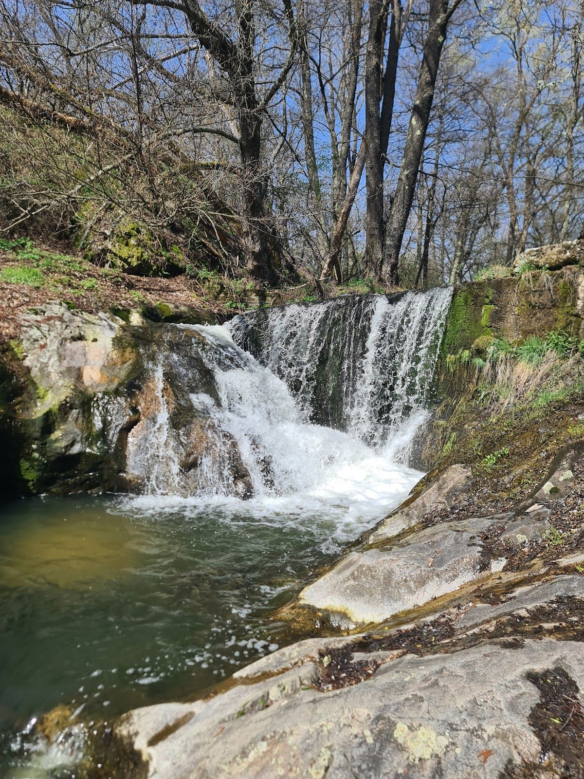 Kazancheto Waterfall