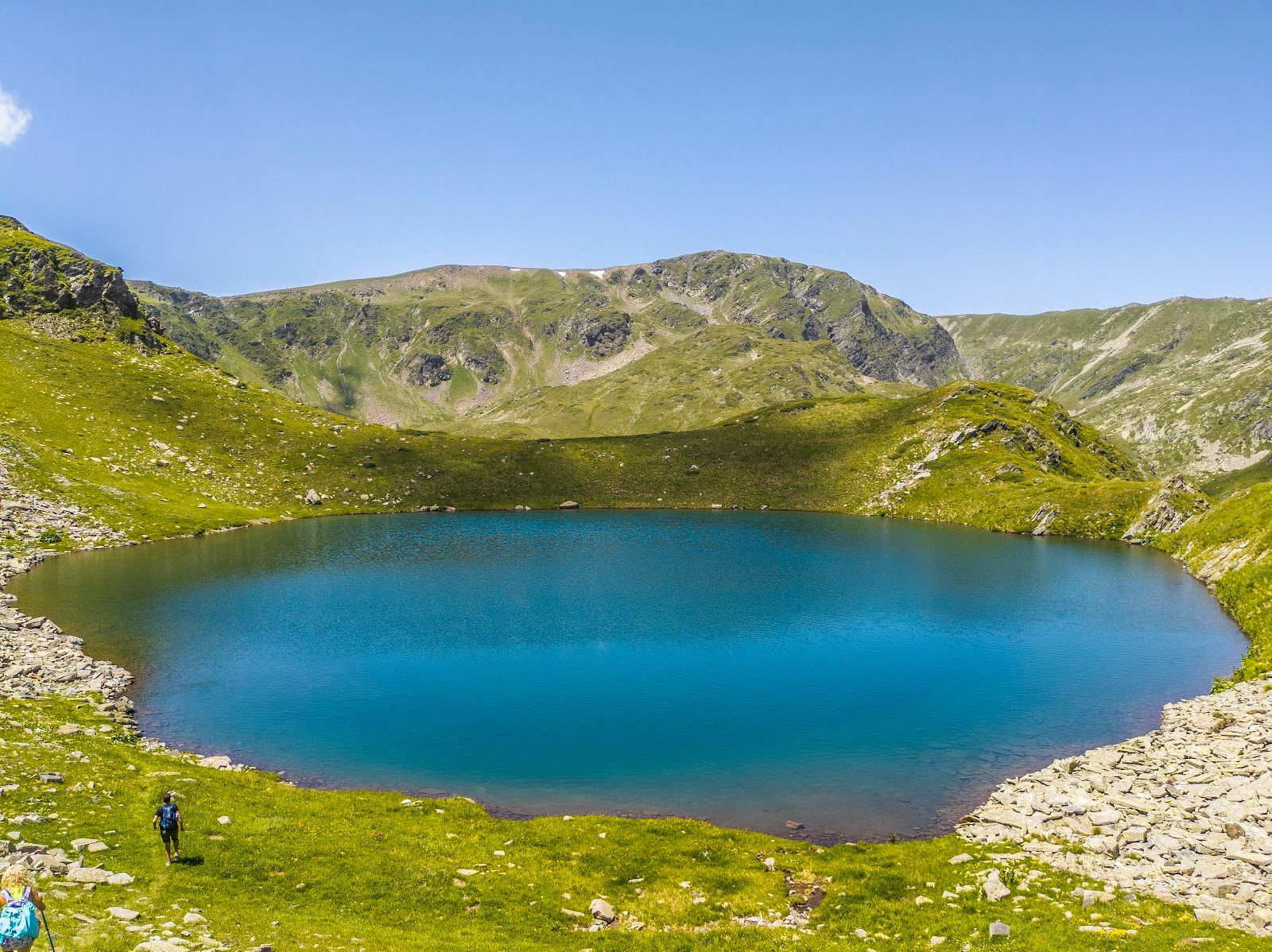 Urdini Lakes