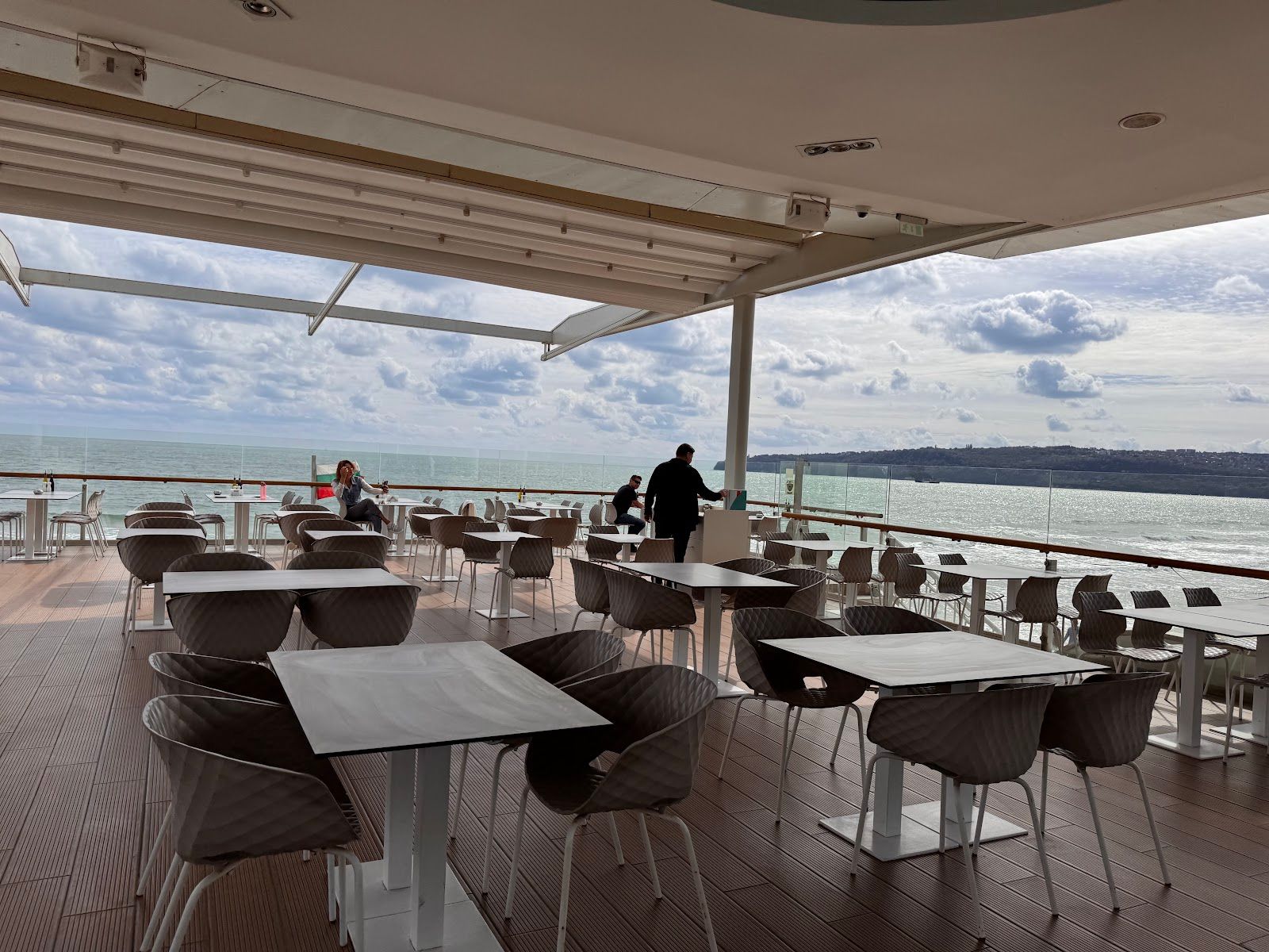 The Sea Terrace – photo 2