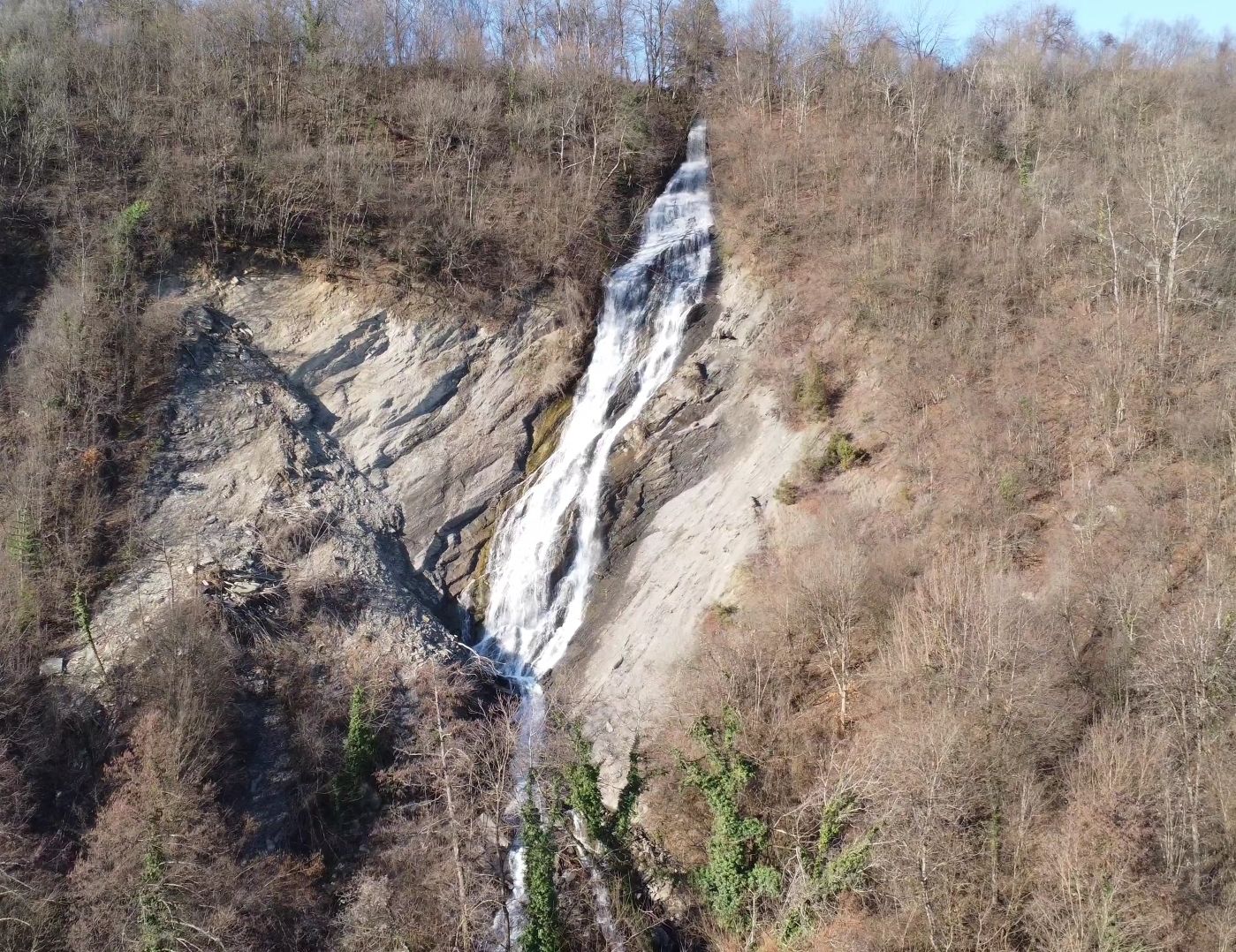Batoshevski Waterfall