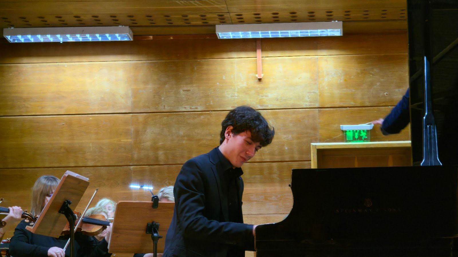 Concert Hall "Prof. Veneta Vicheva" – photo 2