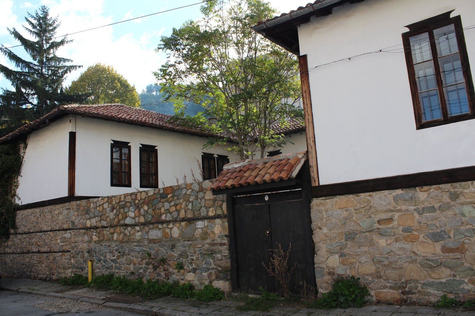 Museum Emfiedzhieva Kashta – photo 3