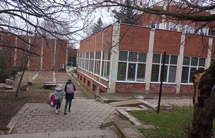 Regional Library "Stiliyan Chilingirov" – photo 2
