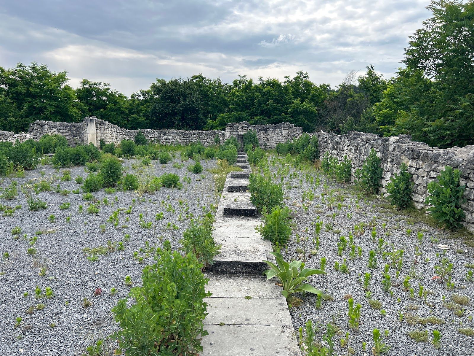 Antique Roman Fortress Storgoziya – photo 1