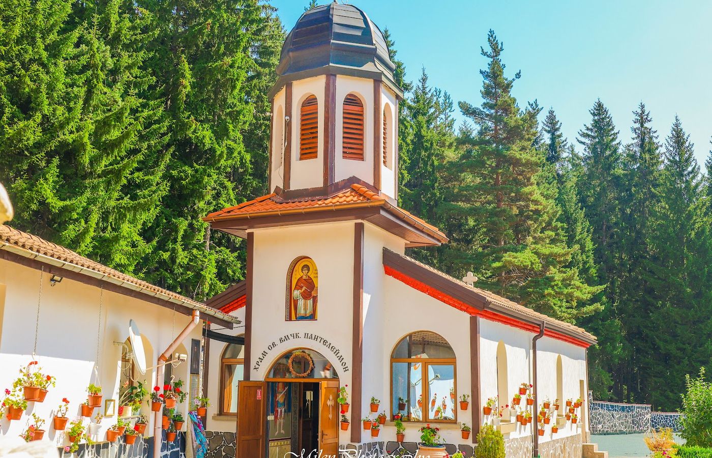 Манастир „Св. Великомъченик Пантелеймон“ – снимка 1