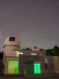 Astronomical observatory with planetarium