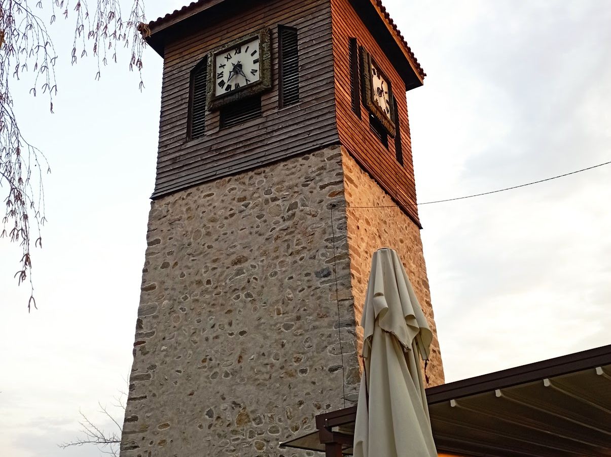 The Clock – photo 1