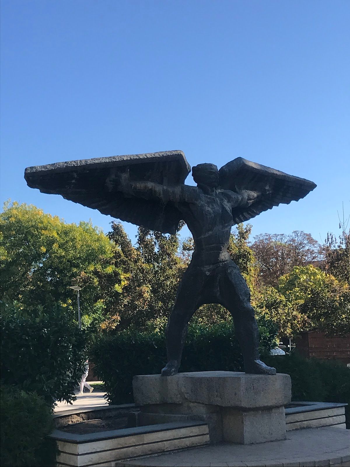 Sculpture of Master Mano – photo 5