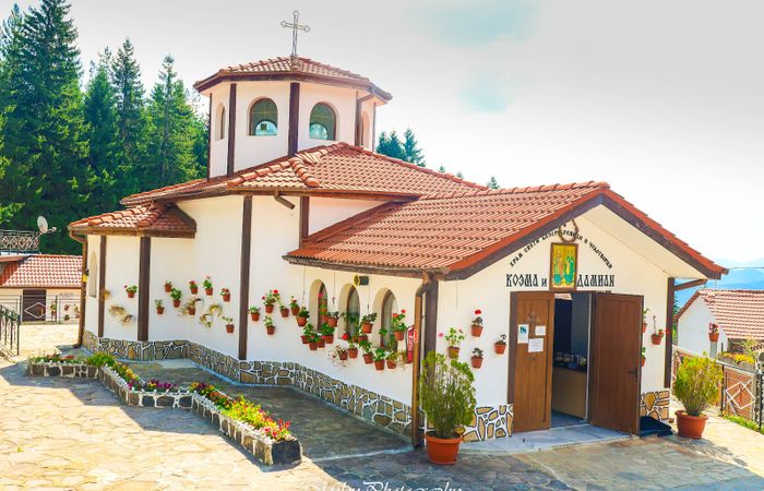 Манастир „Св. Великомъченик Пантелеймон“ – снимка 2