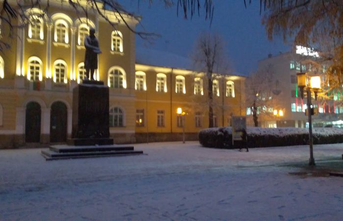 Aprilov National High School – photo 3