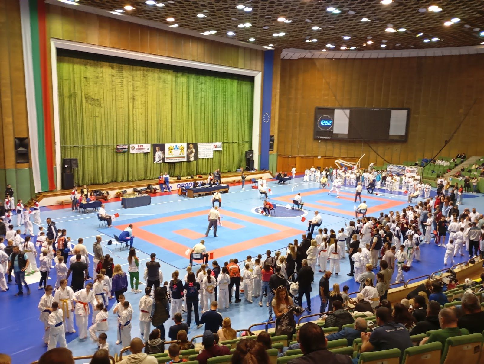 Sports Hall – photo 1
