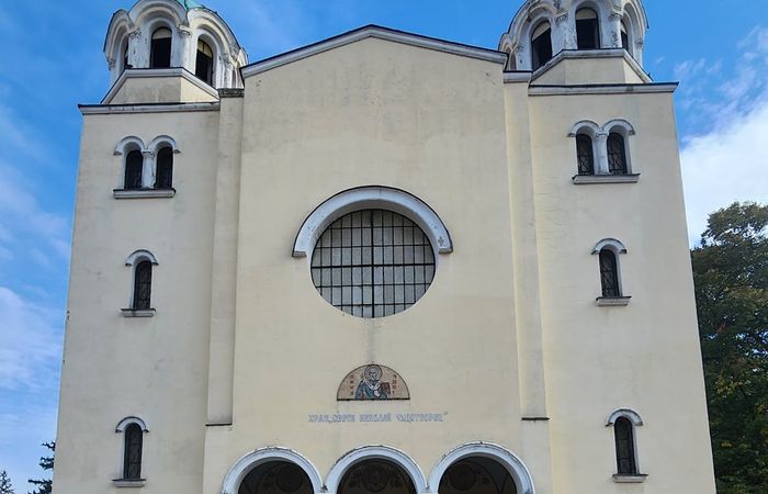 Православна църква „Свети Пантелеймон“ – снимка 2
