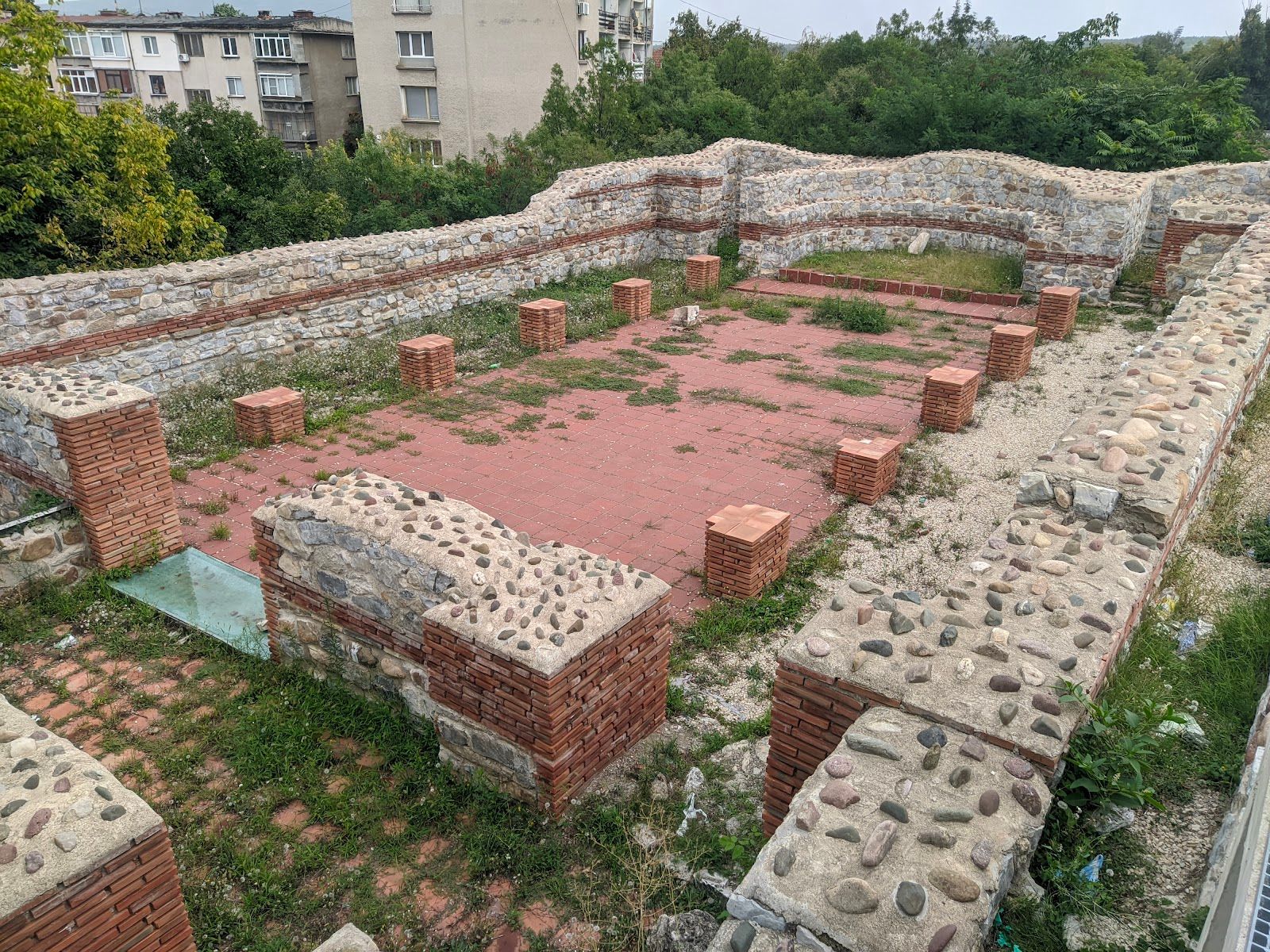 Ancient fortress Castra ad Montanesium – photo 4