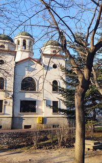 Храм „Свети Йоан Рилски“