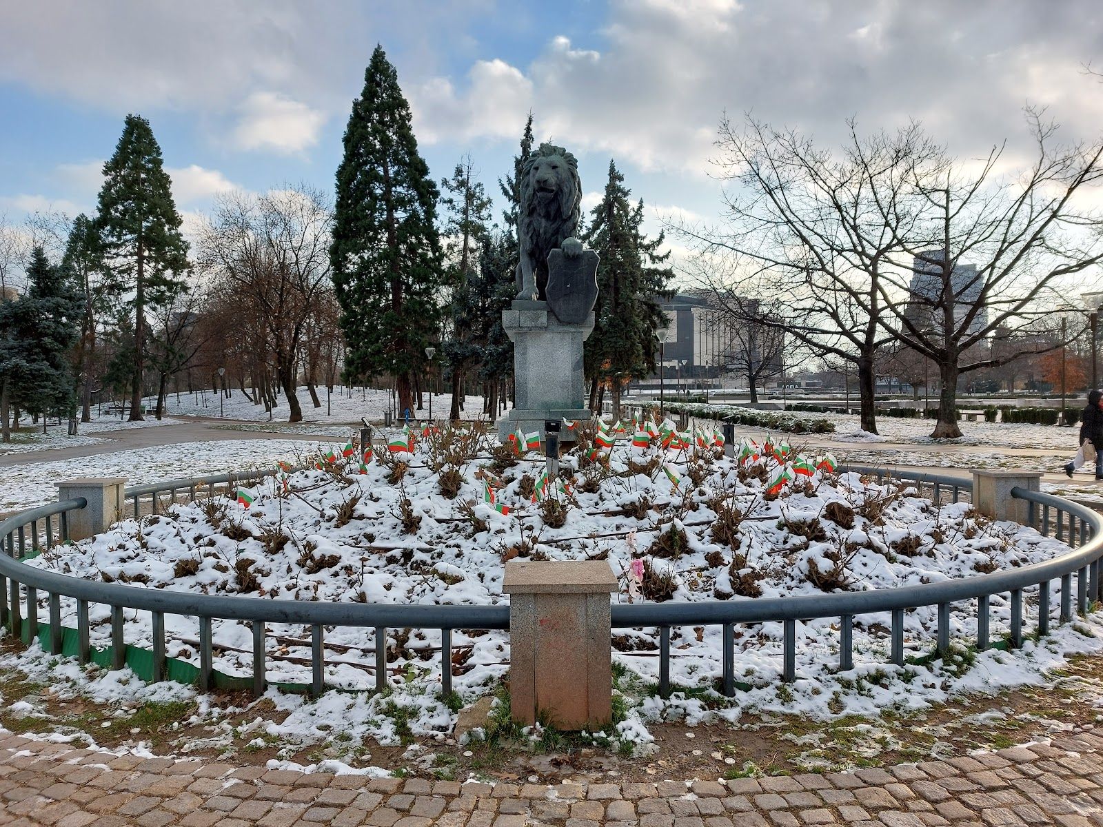 The Lion Monument – photo 2